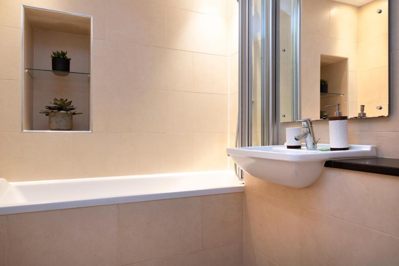 Joivy Luxury Flat Near Edinburgh Castle Apartamento Exterior foto